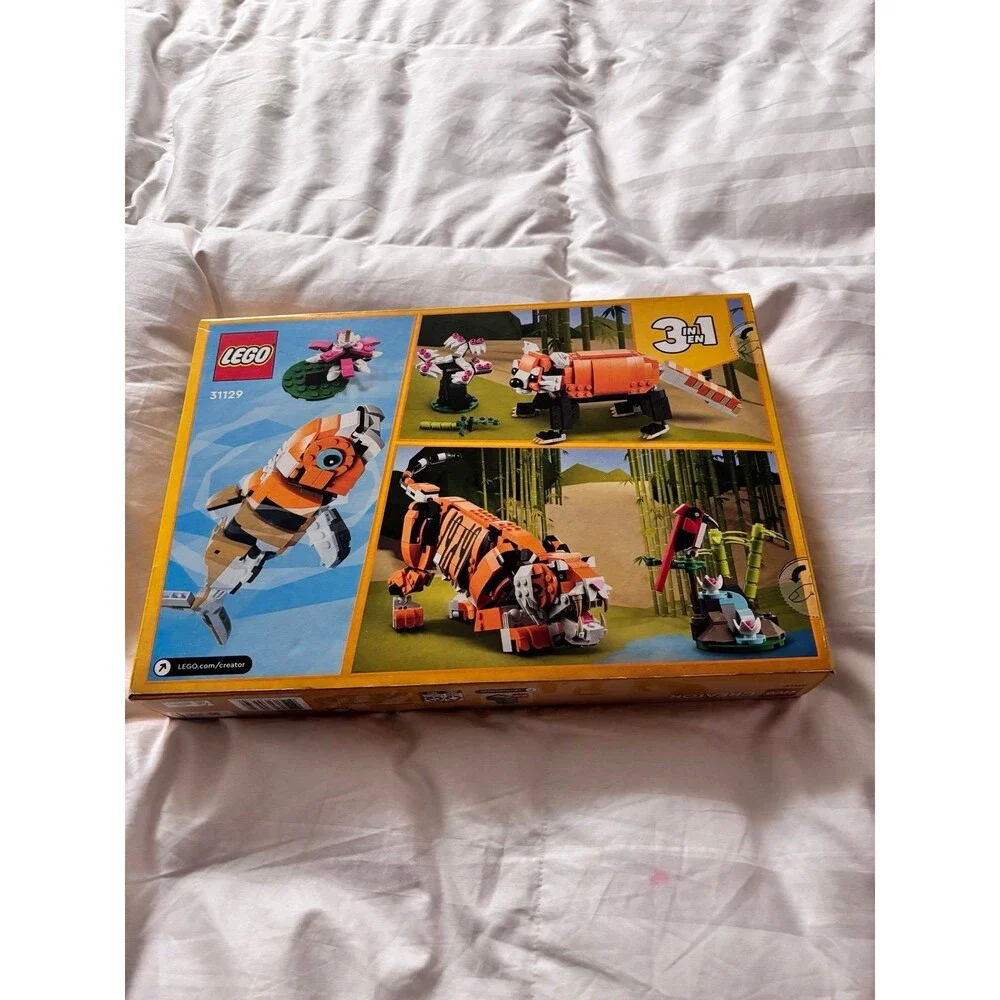 LEGO Creator: Majestic Tiger 3 in 1 Set - Sealed and Unopened - 755 pieces